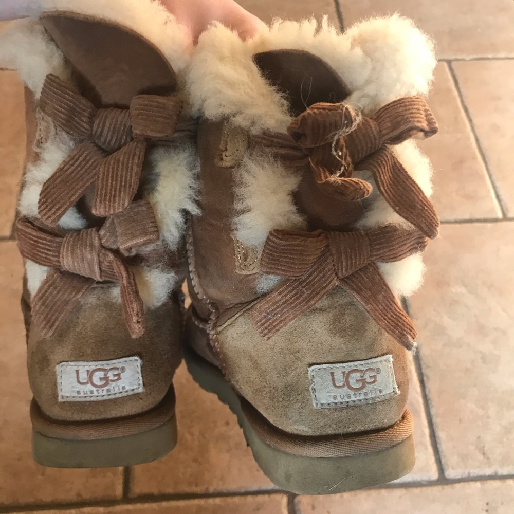 Very worn and used ugg boots.